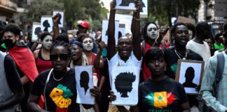 Mensajes racistas en Rochester, Minn. Mensajes racistas en Rochester, Minn.