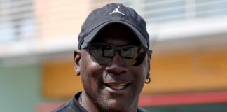 Falso: Michael Jordan niega haber pedido el voto para Trump Falso: Michael Jordan niega haber pedido el voto para Trump