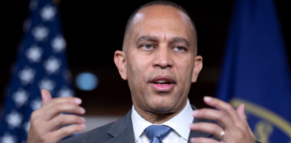 Hakeem Jeffries, reelegido como líder demócrata en Cámara baja de EEUU Hakeem Jeffries, reelegido como líder demócrata en Cámara baja de EEUU
