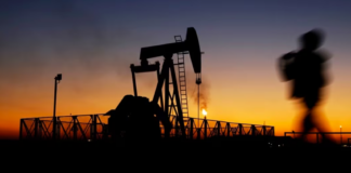 Precios del petróleo ceden ante aumento de reservas de crudo en EEUU Precios del petróleo ceden ante aumento de reservas de crudo en EEUU