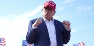 Trump llega a Washington para reunirse con el Presidente Biden Trump llega a Washington para reunirse con el Presidente Biden