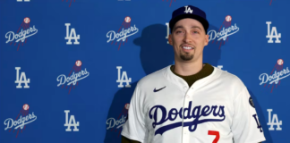 Dodgers presentan a Blake Snell; hereda el número del mexicano Julio Urías Dodgers presentan a Blake Snell; hereda el número del mexicano Julio Urías