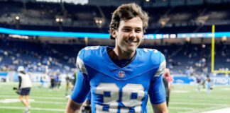 De vendedor de ladrillos a pateador estrella, la historia de Jake Bates De vendedor de ladrillos a pateador estrella, la historia de Jake Bates