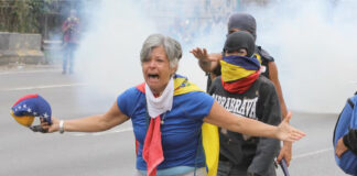 Maduro niega que en Venezuela haya “presos políticos” tras crisis postelectoral Maduro niega que en Venezuela haya "presos políticos" tras crisis postelectoral