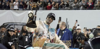 Snoop Dogg Bowl: El rapero emociona a sus fans en el tazón que lleva su nombre Snoop Dogg Bowl: El rapero emociona a sus fans en el tazón que lleva su nombre