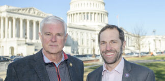 Veteranos buscan salvar la división política del Congreso polarizado Veteranos buscan salvar la división política del Congreso polarizado