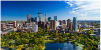 Concejo de Minneapolis revisará decreto de consentimiento con DOJ el lunes Concejo de Minneapolis revisará decreto de consentimiento con DOJ el lunes