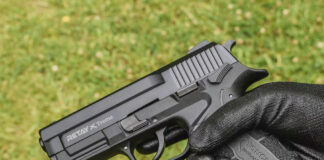 Texas, Arizona y California proveen la mayoría de armas a cárteles mexicanos Texas, Arizona y California proveen la mayoría de armas a cárteles mexicanos