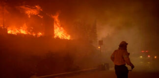 Consulado mexicano en L.A. brinda apoyo a sus connacionales evacuados por incendios Consulado mexicano en L.A. brinda apoyo a sus connacionales evacuados por incendios