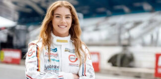 ¡Adiós, Checo Pérez! Hola Courtney Crone, la mexicoamericana que correrá en la F1 ¡Adiós, Checo Pérez! Hola Courtney Crone, la joven que representará a México en la F1