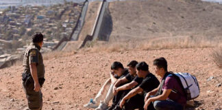 Gobierno de Trump arresta a 538 migrantes irregulares y expulsa a cientos más Gobierno de Trump arresta a 538 migrantes irregulares y expulsa a cientos más