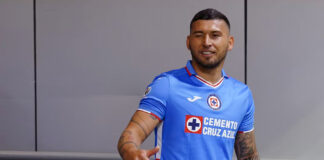 Juan Escobar, ídolo de Cruz Azul se despide del equipo; “Fue un gran viaje” Juan Escobar, ídolo de Cruz Azul se despide del equipo; "Fue un gran viaje"