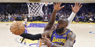 Con 563, LeBron James rompe el récord de Michael Jordan de partidos con 30 puntos Con 563, LeBron James rompe el récord de Michael Jordan de partidos con 30 puntos