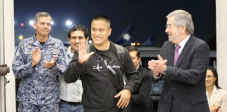 Mexicanos secuestrados por rebeldes hutíes en Yemen llegan a México Mexicanos secuestrados por rebeldes hutíes en Yemen llegan a México