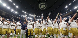 Notre Dame superó ‘momentos difíciles’ y vence a Georgia 23-10 en el Sugar Bowl Notre Dame superó 'momentos difíciles' y vencen a Georgia 23-10 en el Sugar Bowl
