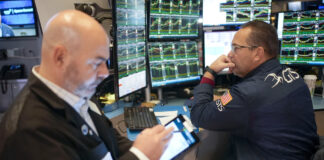 Mercado de valores: Wall Street abre 2025 con pérdidas modestas Mercado de valores: Wall Street abre 2025 con pérdidas modestas