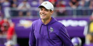 Kevin O’Connell, de los Vikings, nombrado Entrenador del Año Kevin O'Connell, de los Vikings, nombrado Entrenador del Año