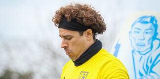 Hinchas en Portugal explotan contra Guillermo Ochoa: “Son errores de novato” Hinchas en Portugal explotan contra Guillermo Ochoa: "Son errores de novato"