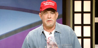 Parodia de Tom Hanks de un “trumpista” en SNL desata indignación en redes sociales Parodia de Tom Hanks de un "trumpista" en SNL desata indignación en redes sociales