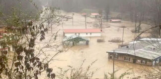 Tormentas dejan 9 muertos en Kentucky; crecida de arroyos desata inundaciones Tormentas dejan 9 muertos en Kentucky; crecida de arroyos desata inundaciones