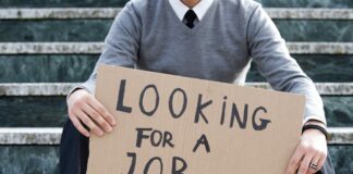 Empleado federal de Minnesota despedido duda si volverá pese a orden judicial Empleado federal de Minnesota despedido duda si volverá pese a orden judicial