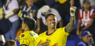 América humilla a Chivas y lo elimina de la Copa de Campeones de la Concacaf América humilla a Chivas y lo elimina de la Copa de Campeones de la Concacaf