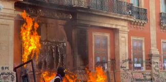 8M: Mexicanas marcharon exigiendo frenar la violencia de género 8M: Mexicanas marcharon exigiendo frenar la violencia de género