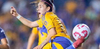 La “Maga” Jaqueline Ovalle anota inexplicable golazo en la Liga MX Femenil La "Maga" Jaqueline Ovalle anota inexplicable golazo en la Liga MX Femenil