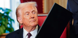 Mediante orden ejecutiva, Trump desmantela el Departamento de Educación Mediante orden ejecutiva, Trump desmantela el Departamento de Educación