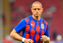 “Tuca” Ferretti defiende a Chicharito Hernández: “Es fácil culparlo por el desastre de Chivas” "Tuca" Ferretti defiende a Chicharito Hernández: “Es fácil culparlo por el desastre de Chivas”