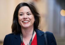 Angie Craig anuncia candidatura al Senado de EE.UU. Angie Craig anuncia candidatura al Senado de EE.UU.