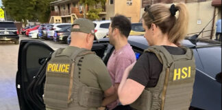 Trump dice no entender cómo los jueces pueden quitarle autoridad en temas migratorios Trump dice no entender cómo los jueces pueden quitarle autoridad en temas migratorios