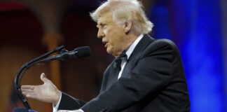 Trump pausa aranceles a la mayoría de países por 90 días, pero los aumenta para China Trump pausa aranceles a la mayoría de países por 90 días, pero los aumenta para China