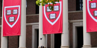 EEUU cancela otra subvención de 2 mil 700 mdd a Harvard University EEUU cancela otra subvención de 2 mil 700 mdd a Harvard University