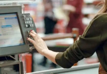 Mujer española fingió ser muda durante 16 años para cobrar una pensión Mujer española fingió ser muda durante 16 años para cobrar una pensión