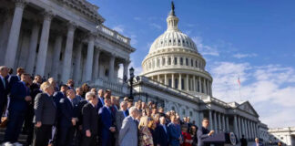 Aprueban plan fiscal de Trump y pasa al Senado; incluye impuesto de 3.5% a remesas Aprueban plan fiscal de Trump y pasa al Senado; incluye impuesto de 3.5% a remesas