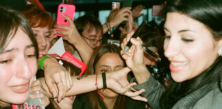 La trapera argentina Cazzu llega a México acompañada de su hija Inti La trapera argentina Cazzu llega a México acompañada de su hija Inti