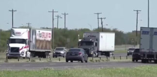 Trump firma orden ejecutiva que impide a choferes trabajar si no hablan inglés Trump firma orden ejecutiva que impide a choferes trabajar si no hablan inglés