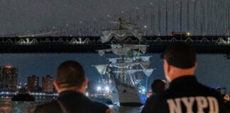 Alcalde de NY reporta dos muertos, tras choque de Buque Cuauhtémoc; había 277 tripulantes Alcalde de NY reporta dos muertos, tras choque de Buque Cuauhtémoc; había 277 tripulantes