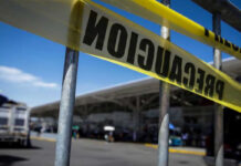 Riña dentro de penal de Culiacán; autoridades cierran carreteras cercanas Riña dentro de penal de Culiacán; autoridades cierran carreteras cercanas