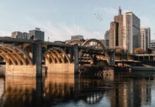 Clima en Minnesota: Más cálido y ventoso con sol brumoso por el humo este viernes Clima en Minnesota: Más cálido y ventoso con sol brumoso por el humo este viernes