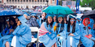 Trump acorrala a Harvard y a otras universidades; los acusa de antisemitismo Trump acorrala a Harvard y a otras universidades; los acusa de antisemitismo