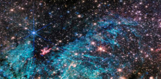 El James Webb desvela cómo nacen estrellas en el corazón de la Vía Láctea El James Webb desvela cómo nacen estrellas en el corazón de la Vía Láctea