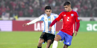 Argentina vence 1-0 a Chile; los chilenos pueden quedar eliminados del mundial Argentina vence 1-0 a Chile; los chilenos pueden quedar eliminados del mundial