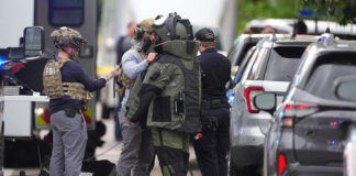 El FBI y la policía responden a un “ataque terrorista” en Colorado El FBI y la policía responden a un "ataque terrorista" en Colorado