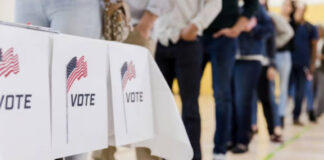 EEUU crea base de datos para verificar ciudadanía de los votantes, según la radio NPR EEUU crea base de datos para verificar ciudadanía de los votantes, según la radio NPR