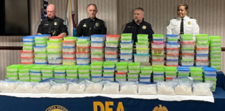 Investigación del ICE derivó en decomiso de 400 kilos de anfetaminas y búsqueda en Lake St. Investigación del ICE en Lake Street derivó en decomiso de 900 libras de anfetaminas