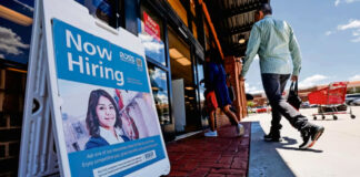 Desempleo en EEUU se mantiene en 4.2% en mayo aún con la creación de 139 mil empleos Desempleo en EEUU se mantiene en 4.2% en mayo aún con la creación de 139 mil empleos