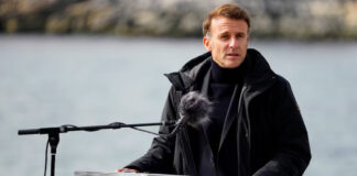 Macron visita Groenlandia: “Este territorio no se puede comprar, ni tomar” Macron visita Groenlandia: "Este territorio no se puede comprar, ni tomar"