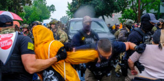 Falsos rumores sobre redadas de ICE en Minneapolis provocan protestas Falsos rumores generan protestas en Minneapolis. Foto de Kerem Yücel/Minnesota Public Radio